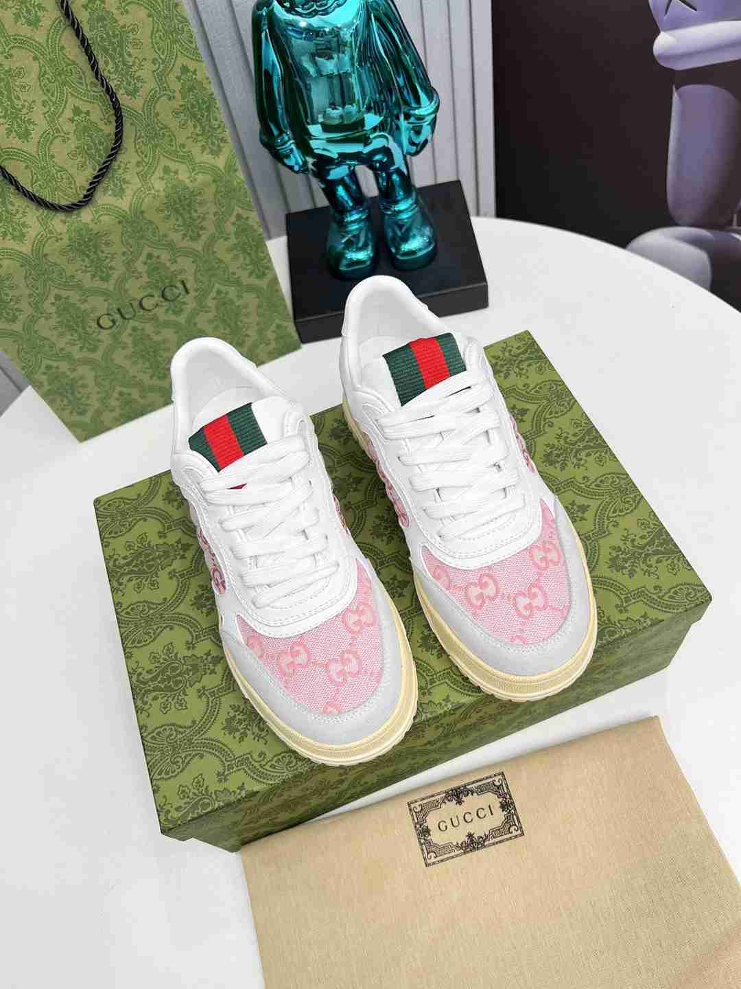 Pink Printed Shoes