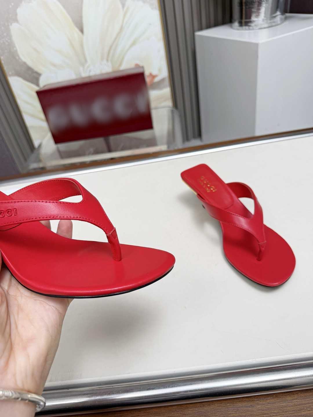 Kitten Heels Red