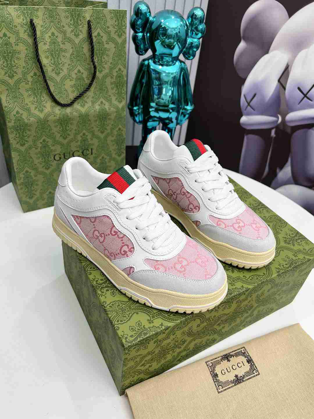 Pink Printed Shoes