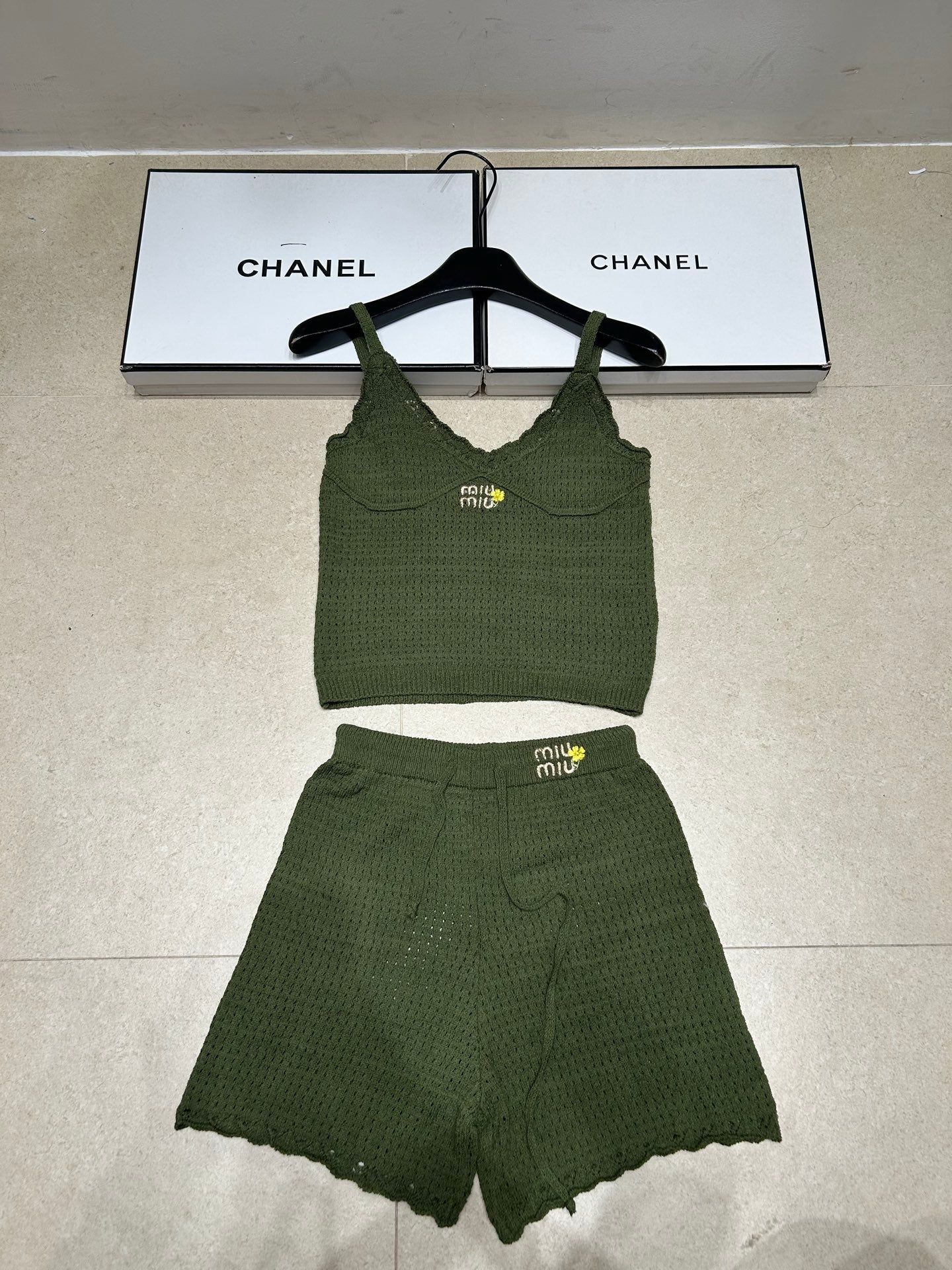 Short Set