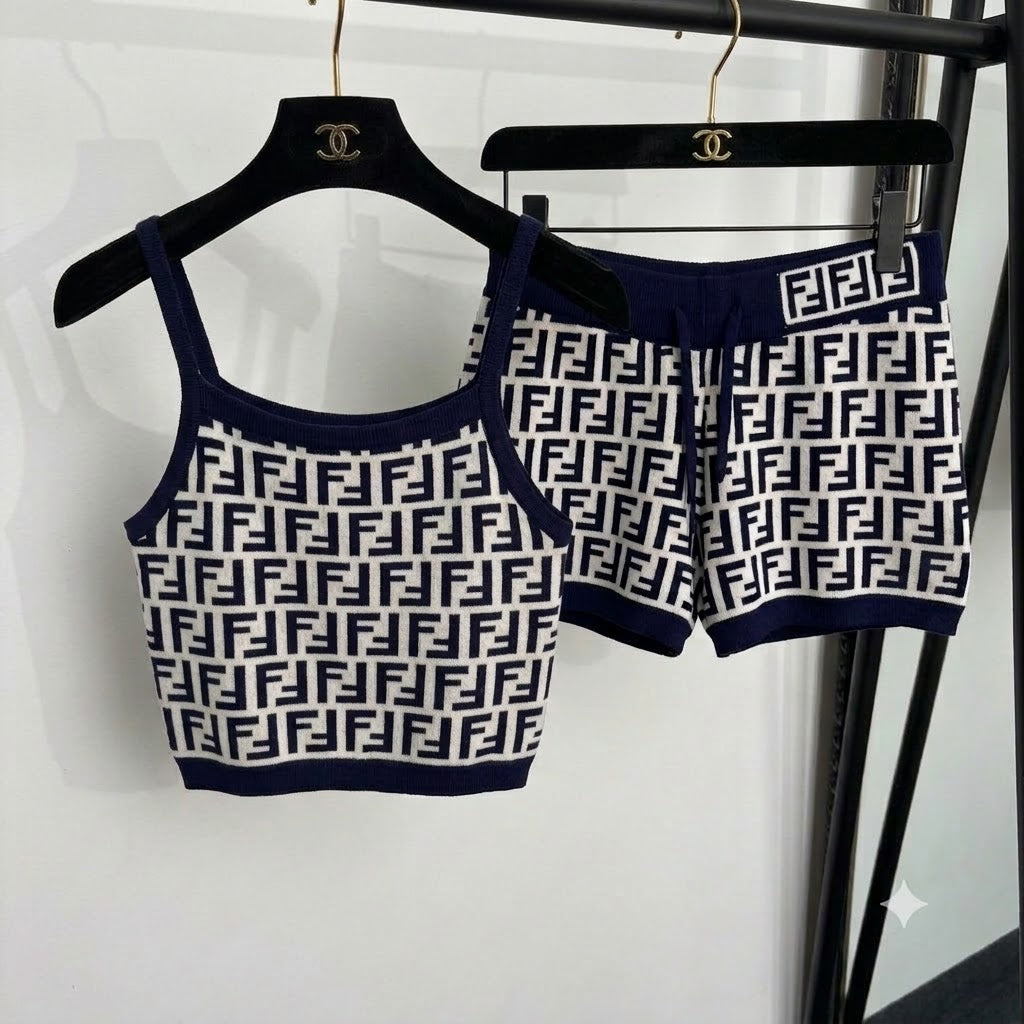 Short Set