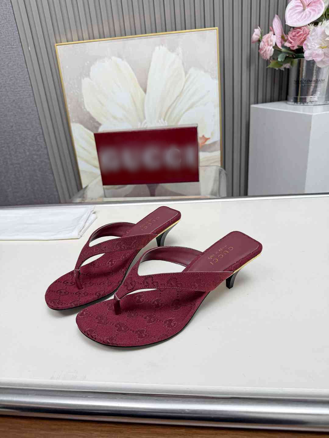 Kitten Heels Red