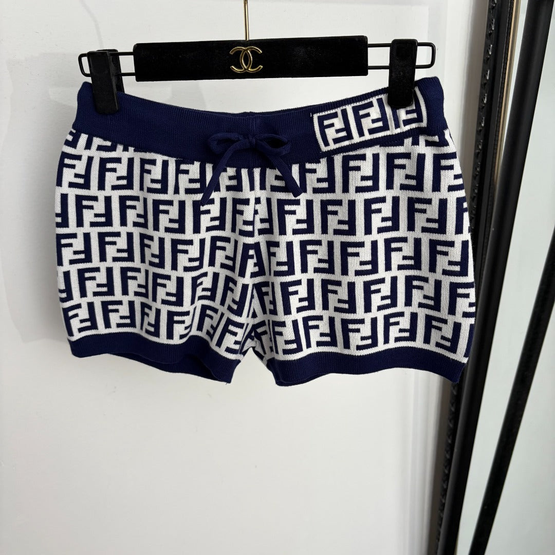Short Set