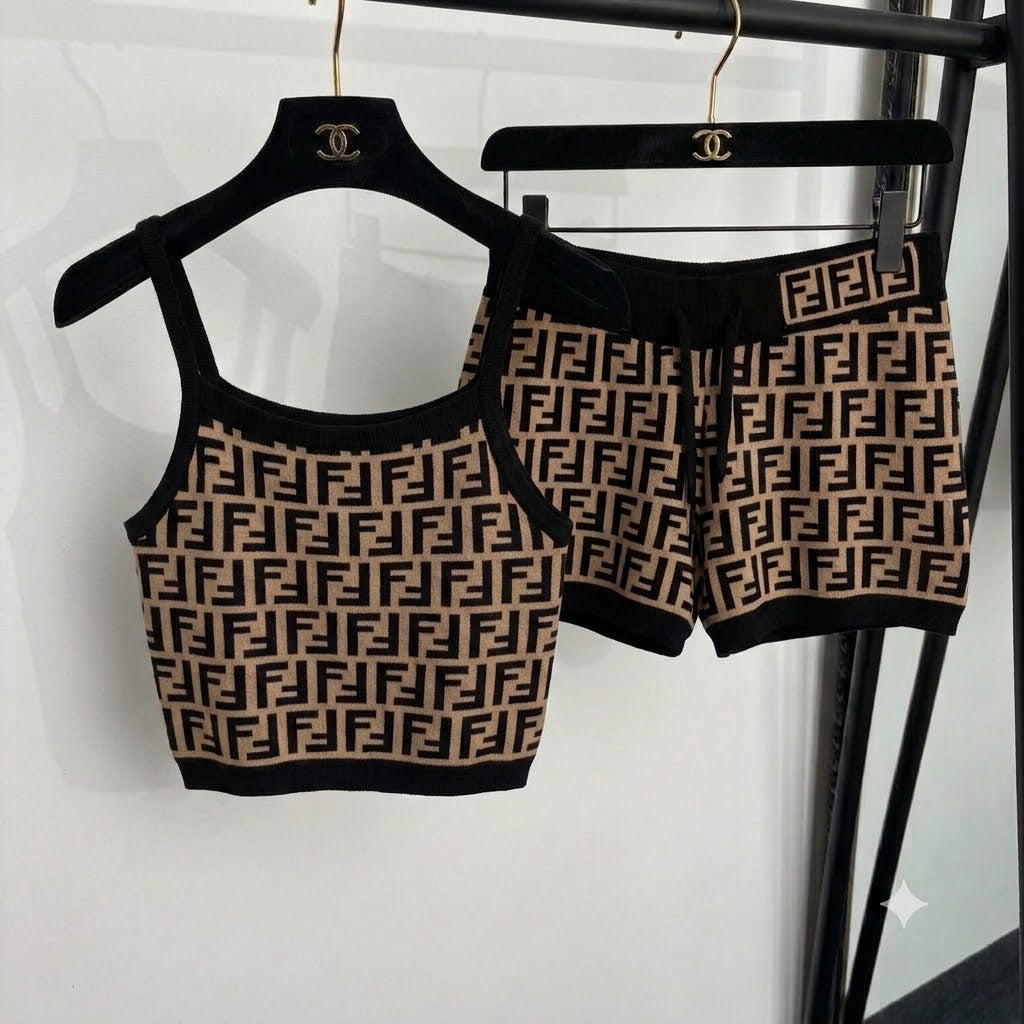 Short Set