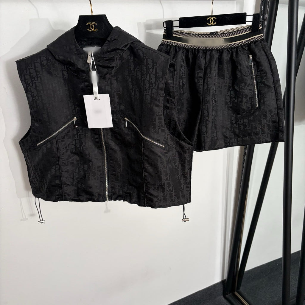 Short Set