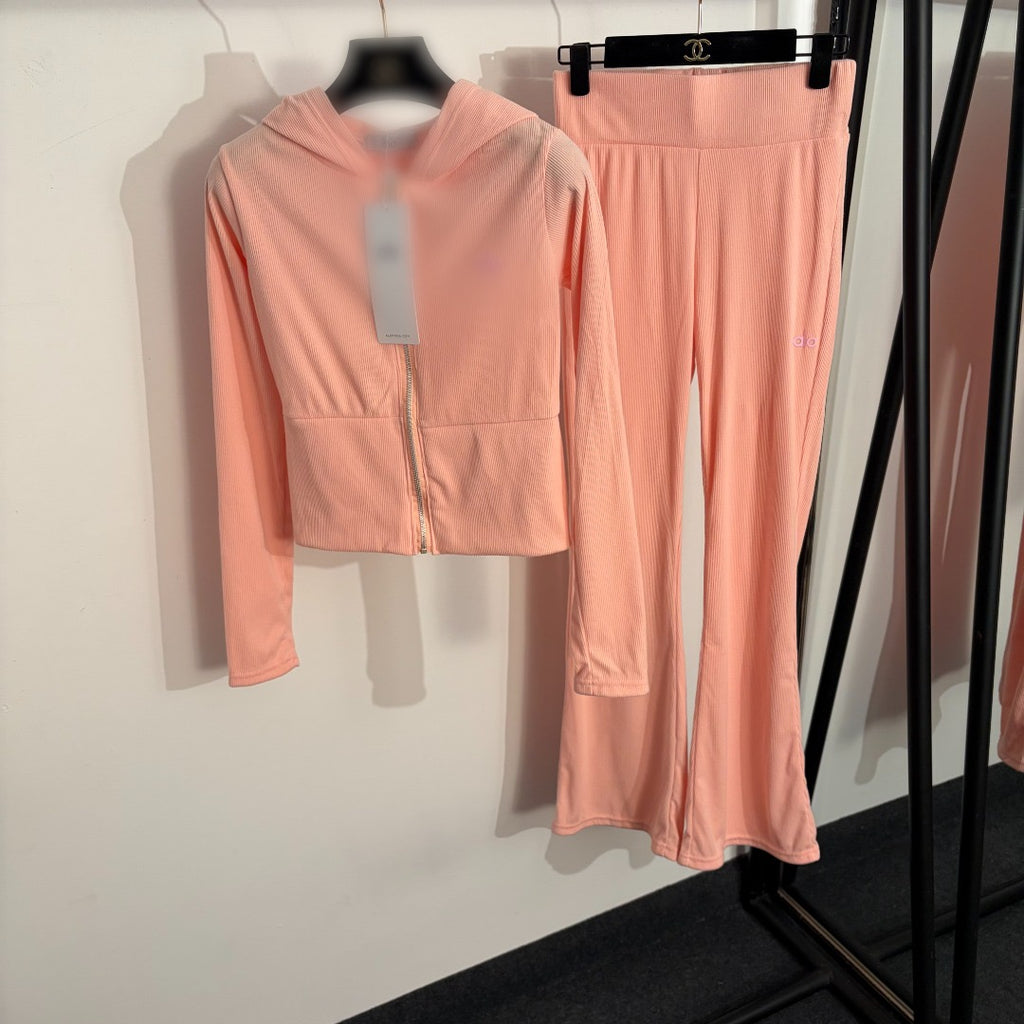 Two Piece Set